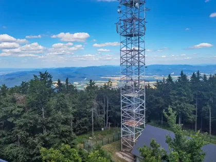 považský Inovec Pohľad z rozhľadne Zuzana