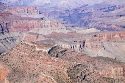 Vnútro Grand Canyonu