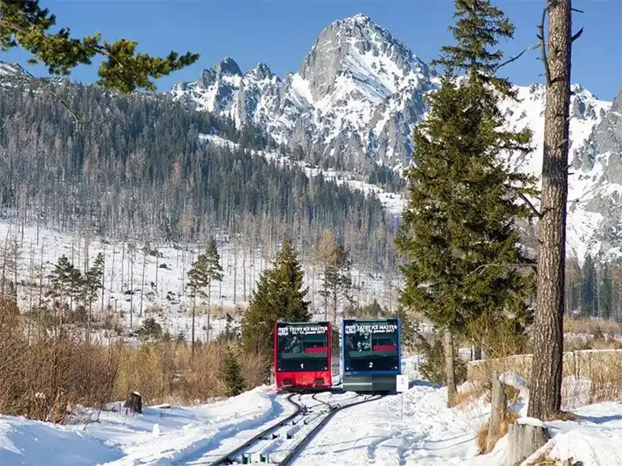 Lanovka zo Starého Smokovca na Hrebienok