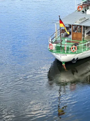 Dresden boat HDR