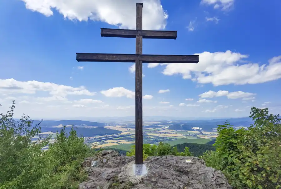 Žarnov Buchlov turistické trasy