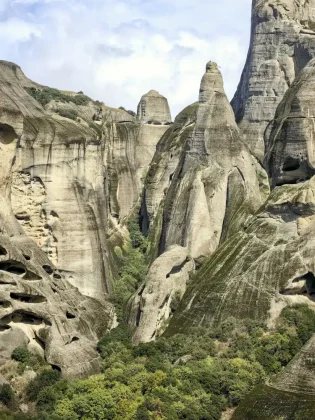 Hiking Meteora